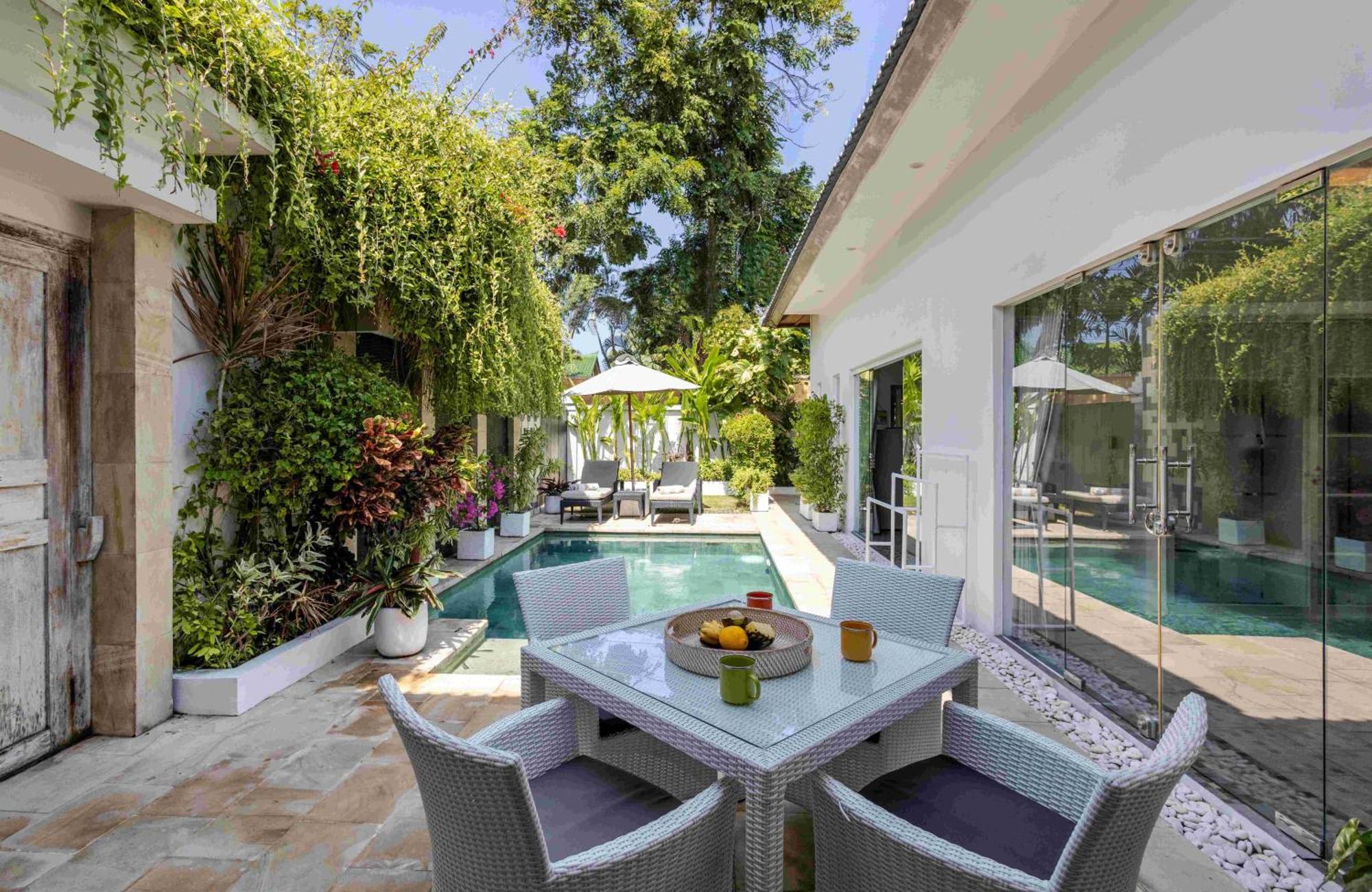 Charming, Villa Sofie - Central Sanur With Refreshing Pool Buitenkant foto